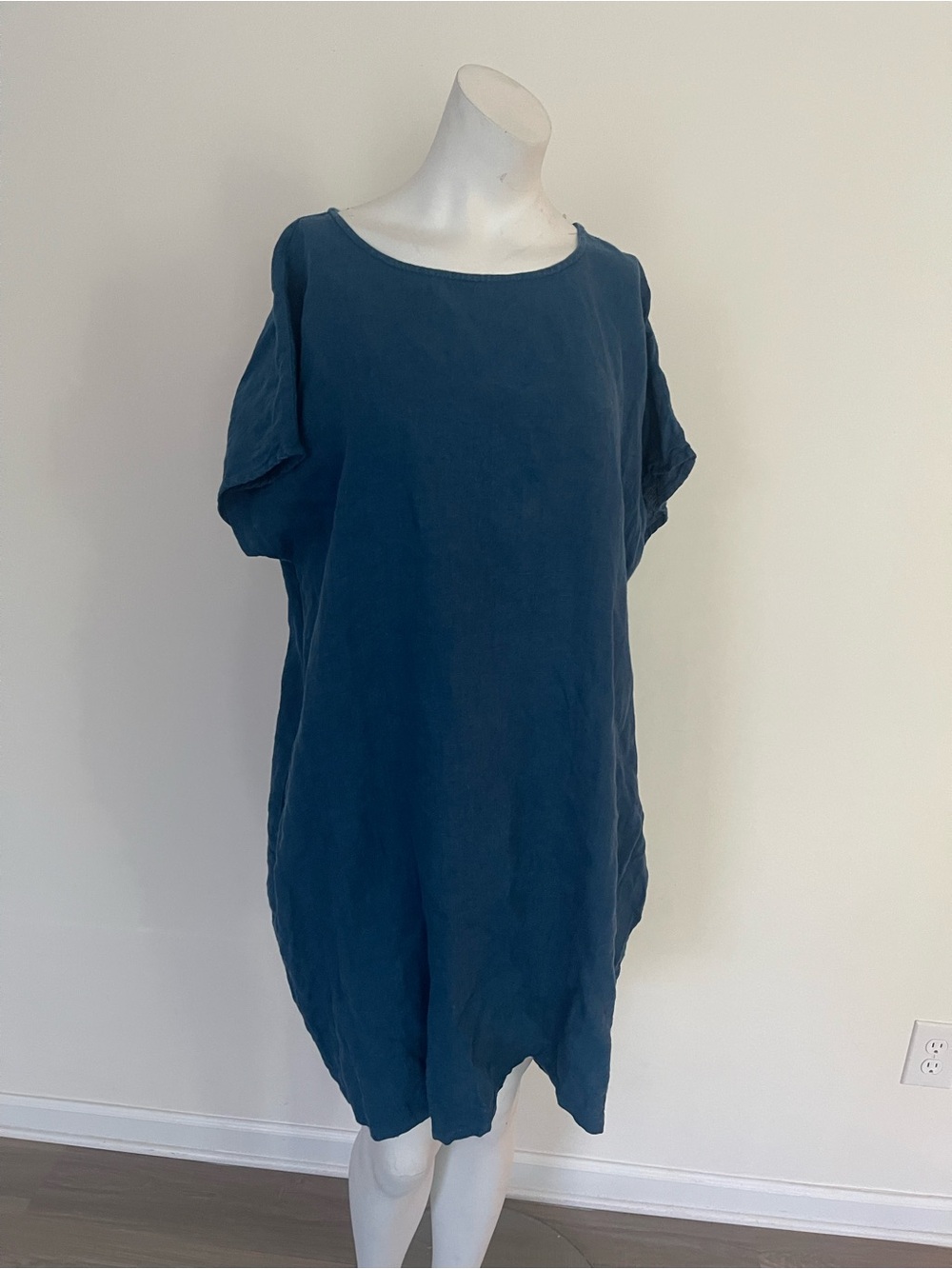 MIRAI 100% linen shift dress size large